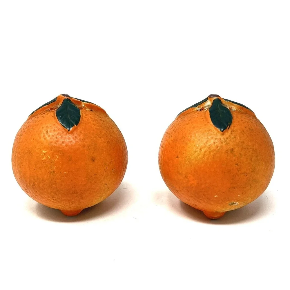 Vintage Anthropomorphic Chalkware Salt & Pepper‎ Shaker Set Florida Oranges